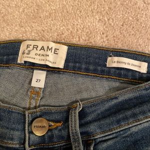 FRAME Le Skinny de Jeanne